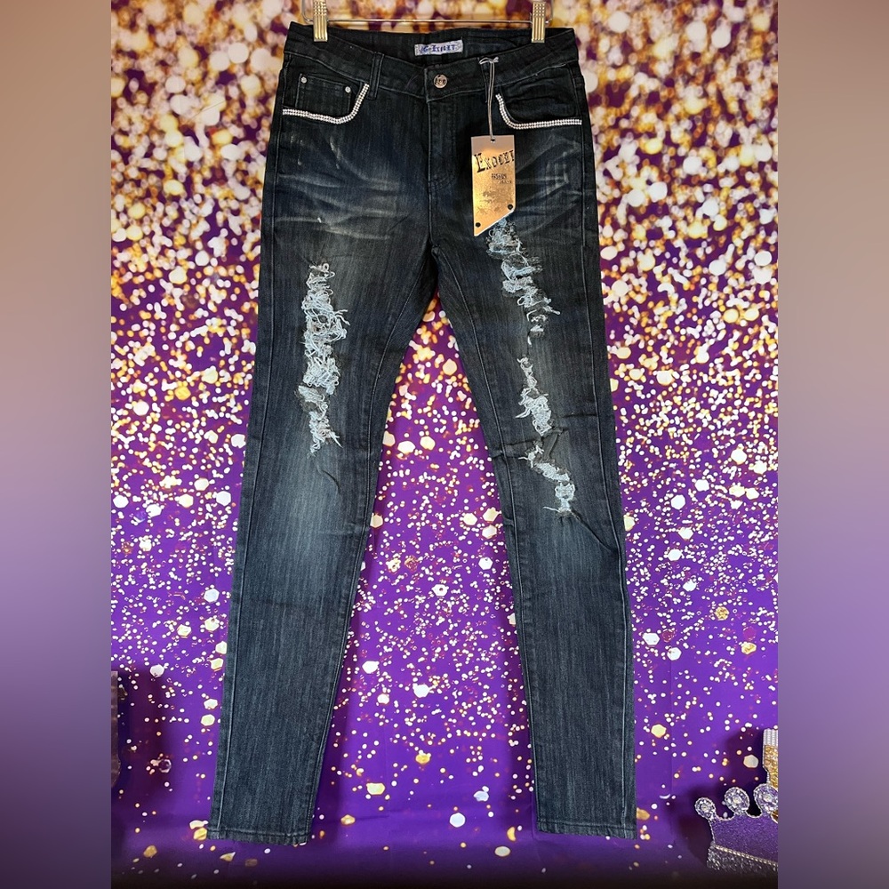 Women's Distressed Black Skinny Jeans